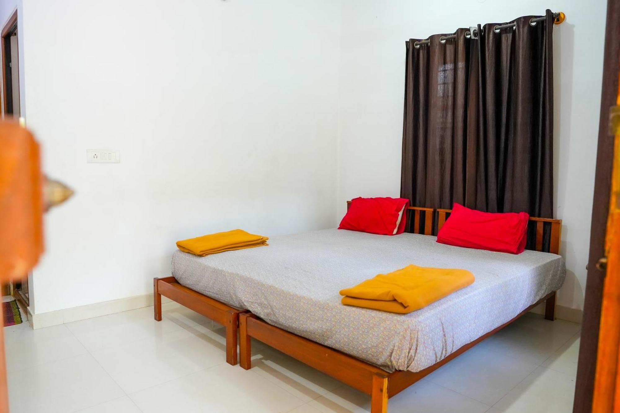 Bana The Wild Waters Hotel Muduvadi Bagian luar foto