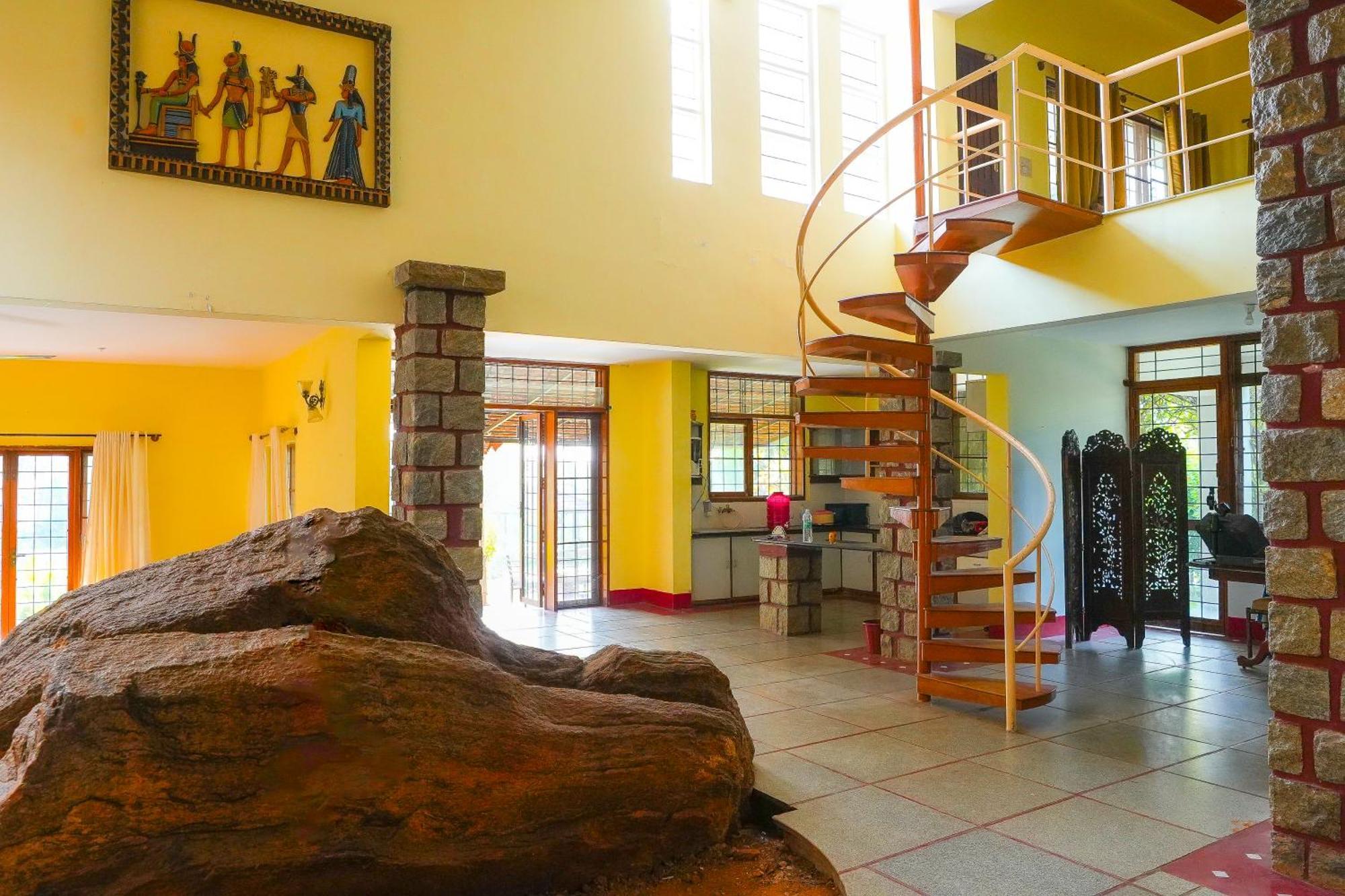 Bana The Wild Waters Hotel Muduvadi Bagian luar foto