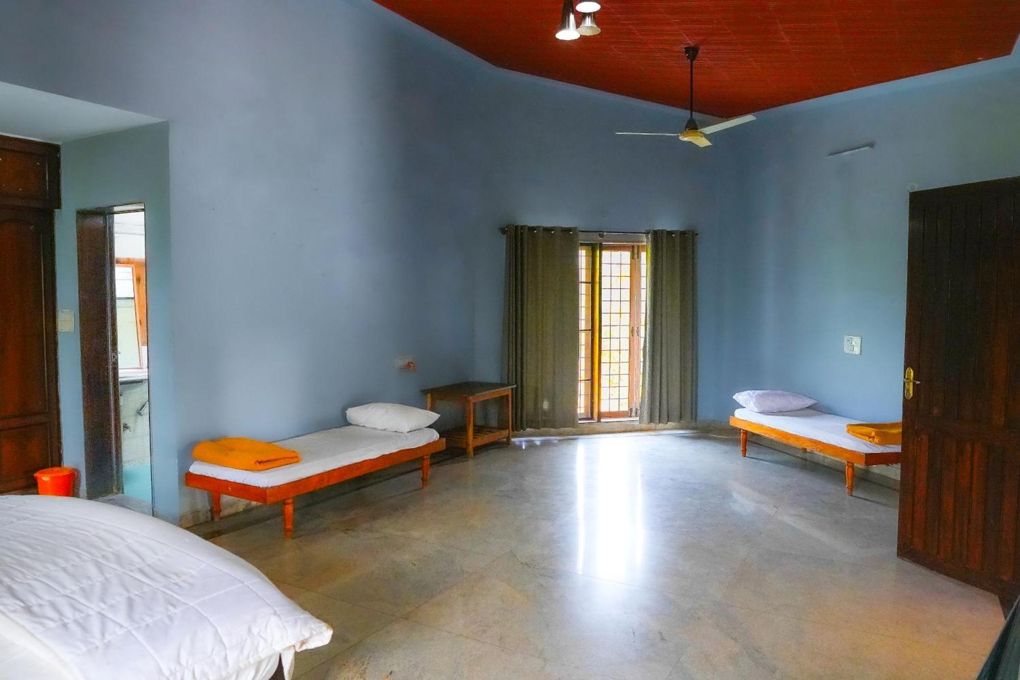 Bana The Wild Waters Hotel Muduvadi Bagian luar foto