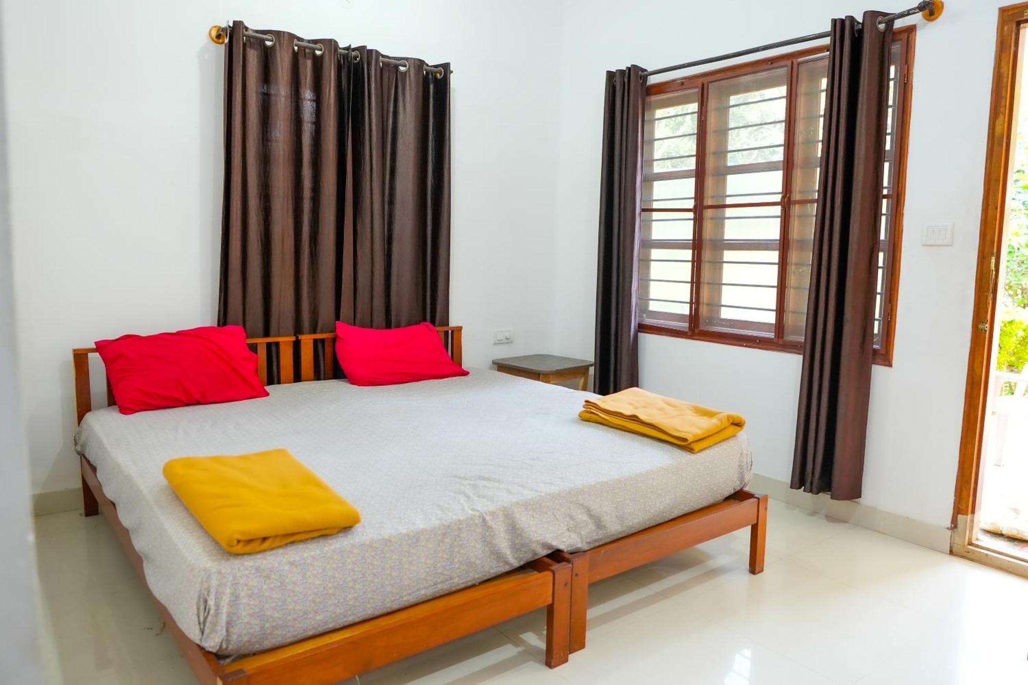 Bana The Wild Waters Hotel Muduvadi Bagian luar foto